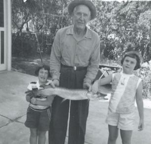 Grandpa Di and Nanc w fish